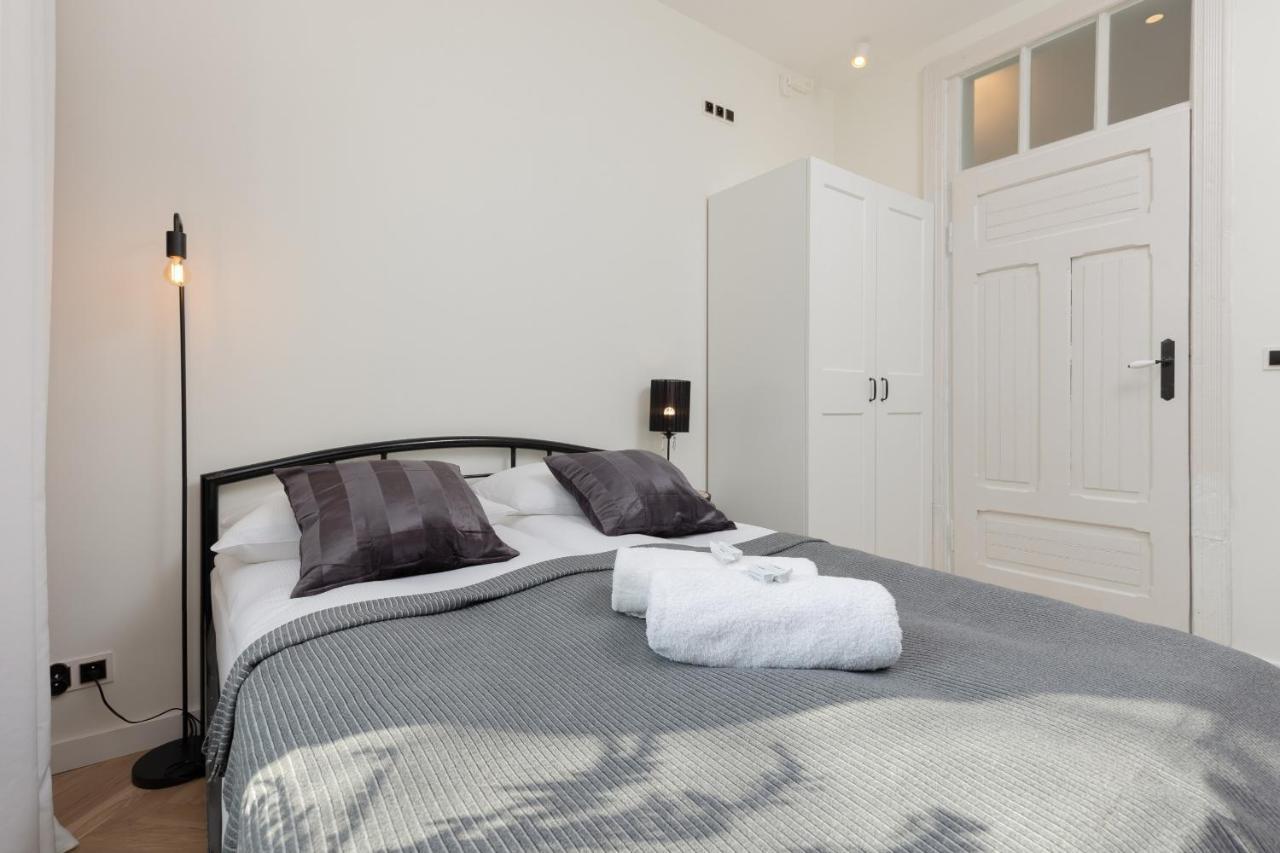 Warsaw Pruszkow Park View Comfortable Apartments By Noclegi Renters מראה חיצוני תמונה